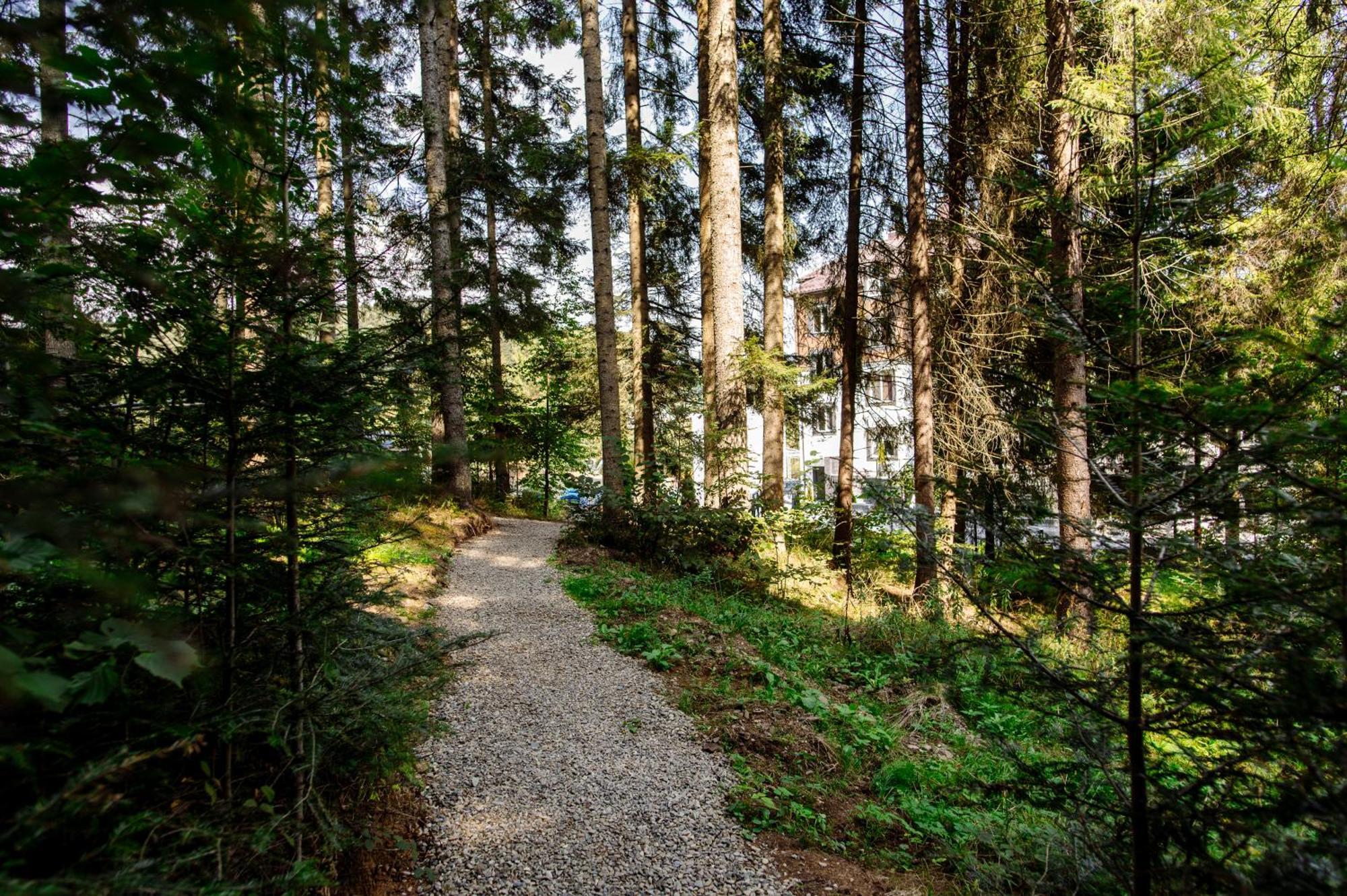 A Hotel By Apartel Skhidnytsia Exterior photo